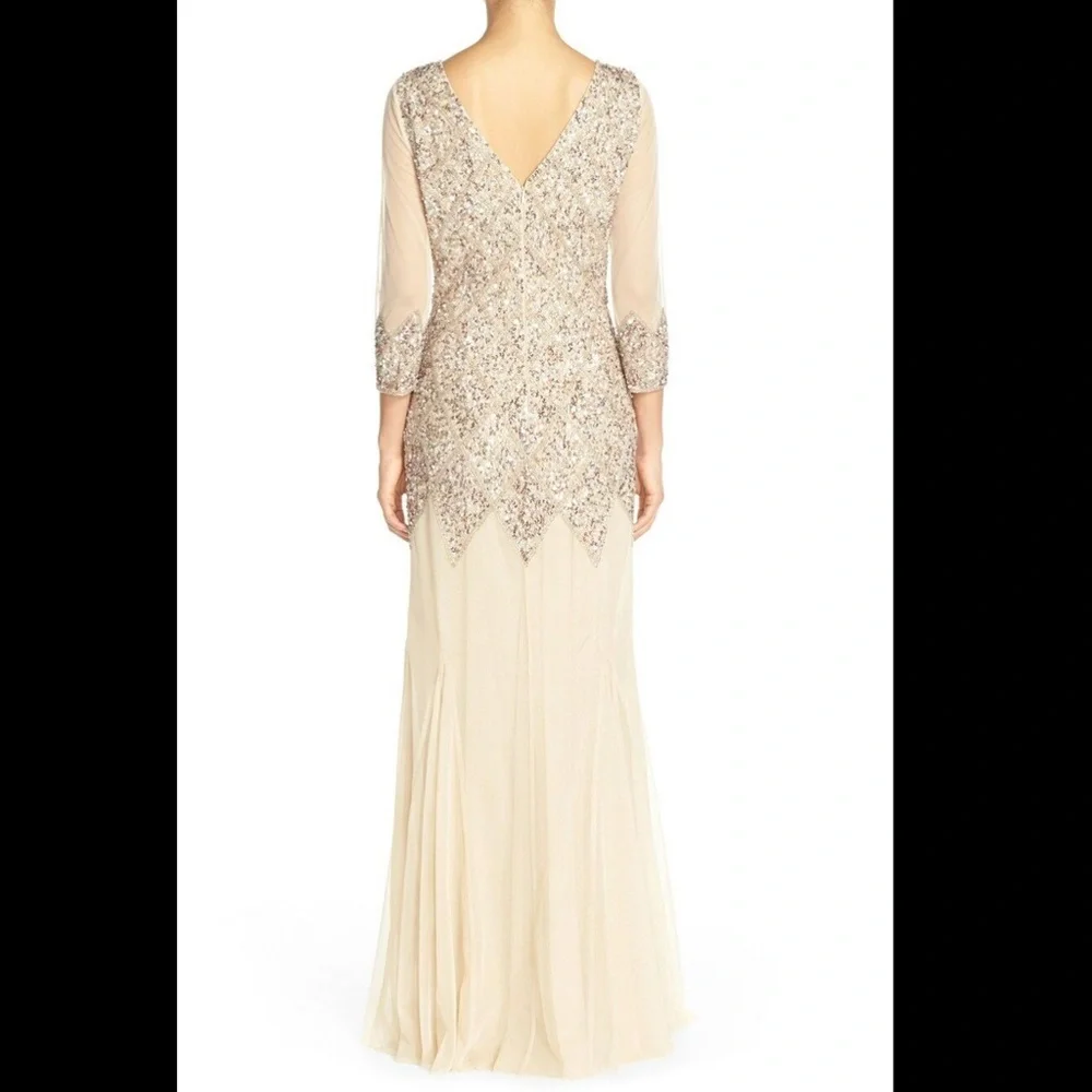 NWT JS Collections [ 4 ] Long Sleeve Embellished Tulle‎ Gown Champagne